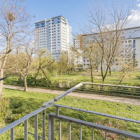 Black Chairs - Apartament Blisko Morza Danzig