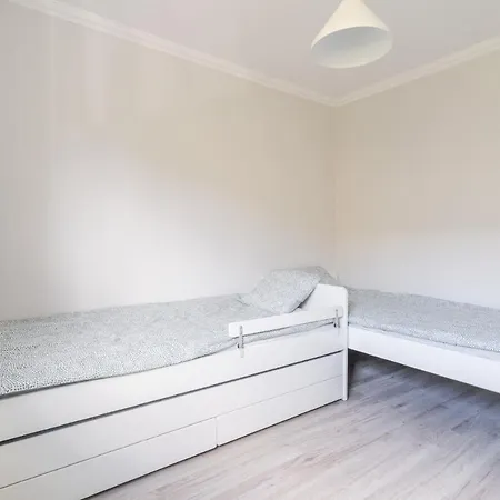 Black Chairs - Apartament Blisko Morza Danzig