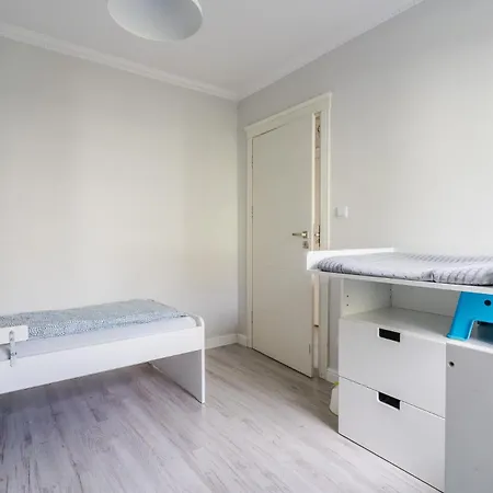 Apartment Black Chairs - Apartament Blisko Morza Danzig