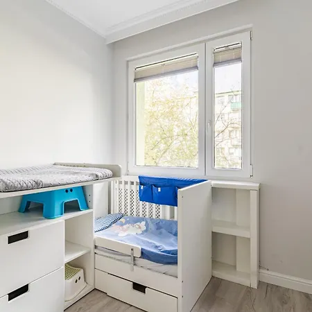 Apartment Black Chairs - Apartament Blisko Morza