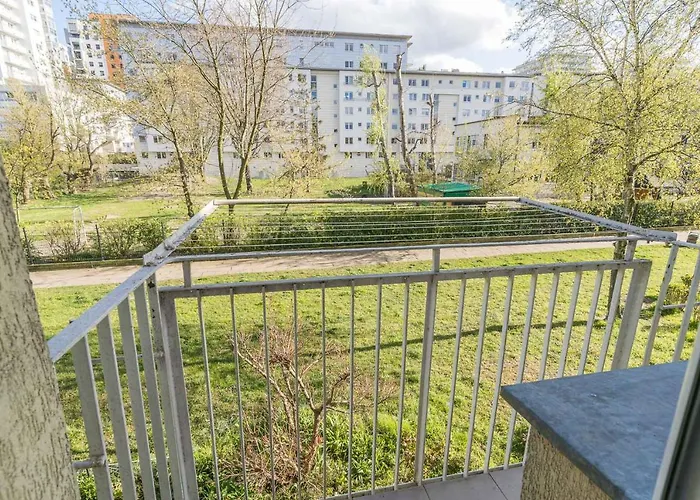 Black Chairs - Apartament Blisko Morza 公寓