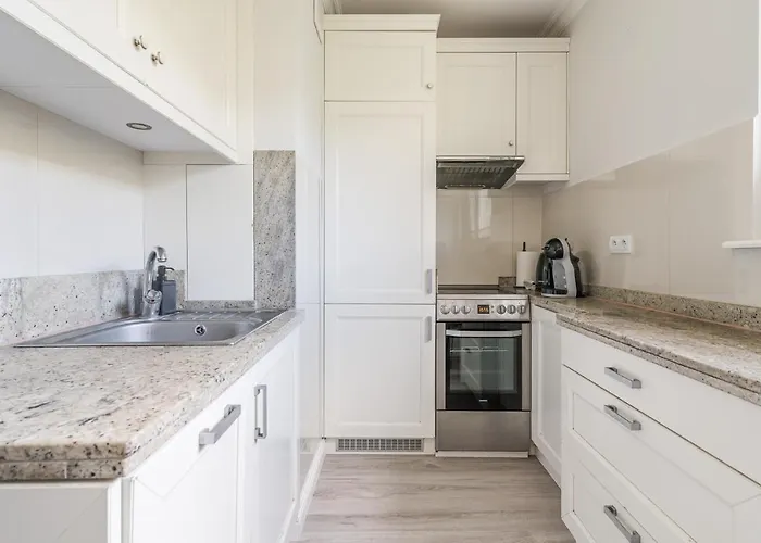 Black Chairs - Apartament Blisko Morza * Гданьск